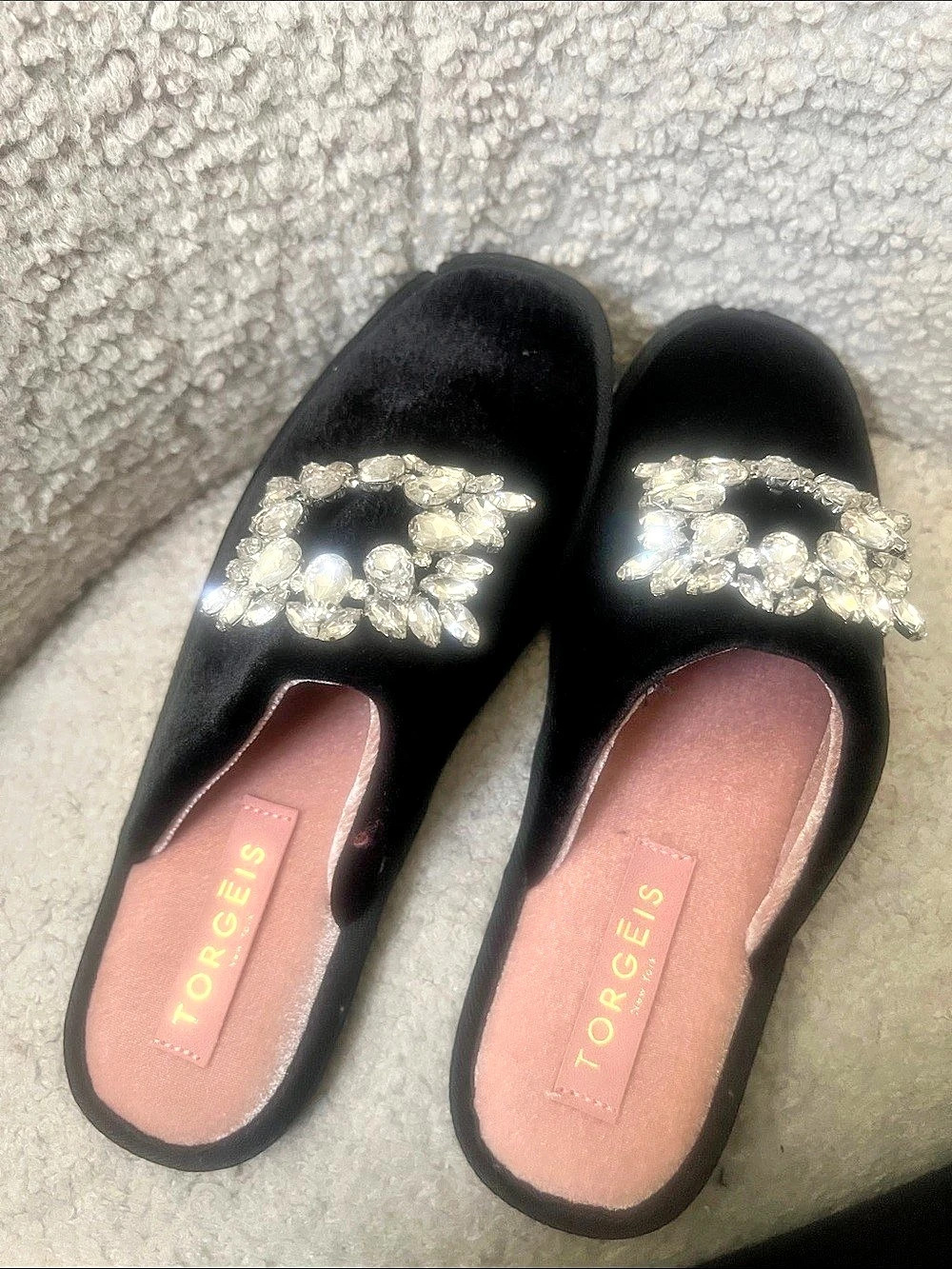 TORGEIS Pippa Rhinestone Embellished Velvet Slipper Jeweled Black Mules Like New